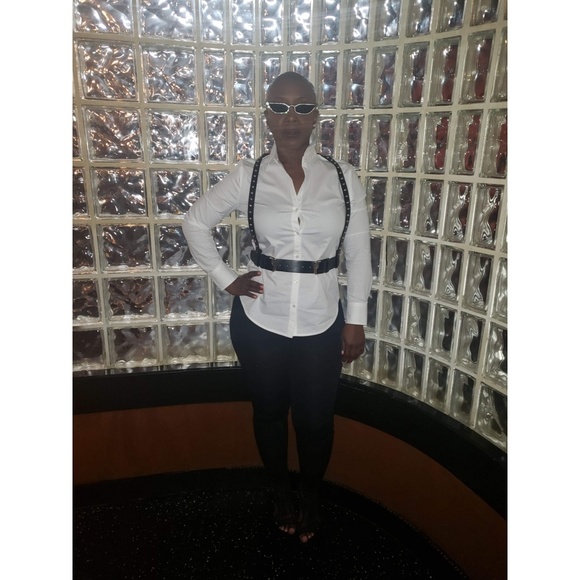 Studded Suspenders with belt - Picture 6 of 6